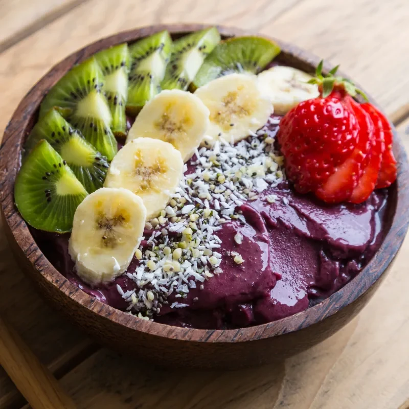 Pure açaí powder being mixed with cold water